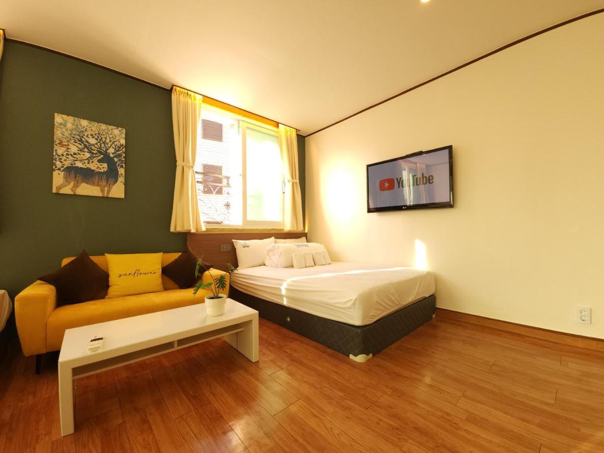 Oyo Myeongdong 5 Auberge de jeunesse